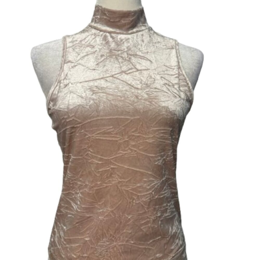 525 Champagne Gold Velvet Crinkle High Neck Sleeveless Top - Picture 3 of 7